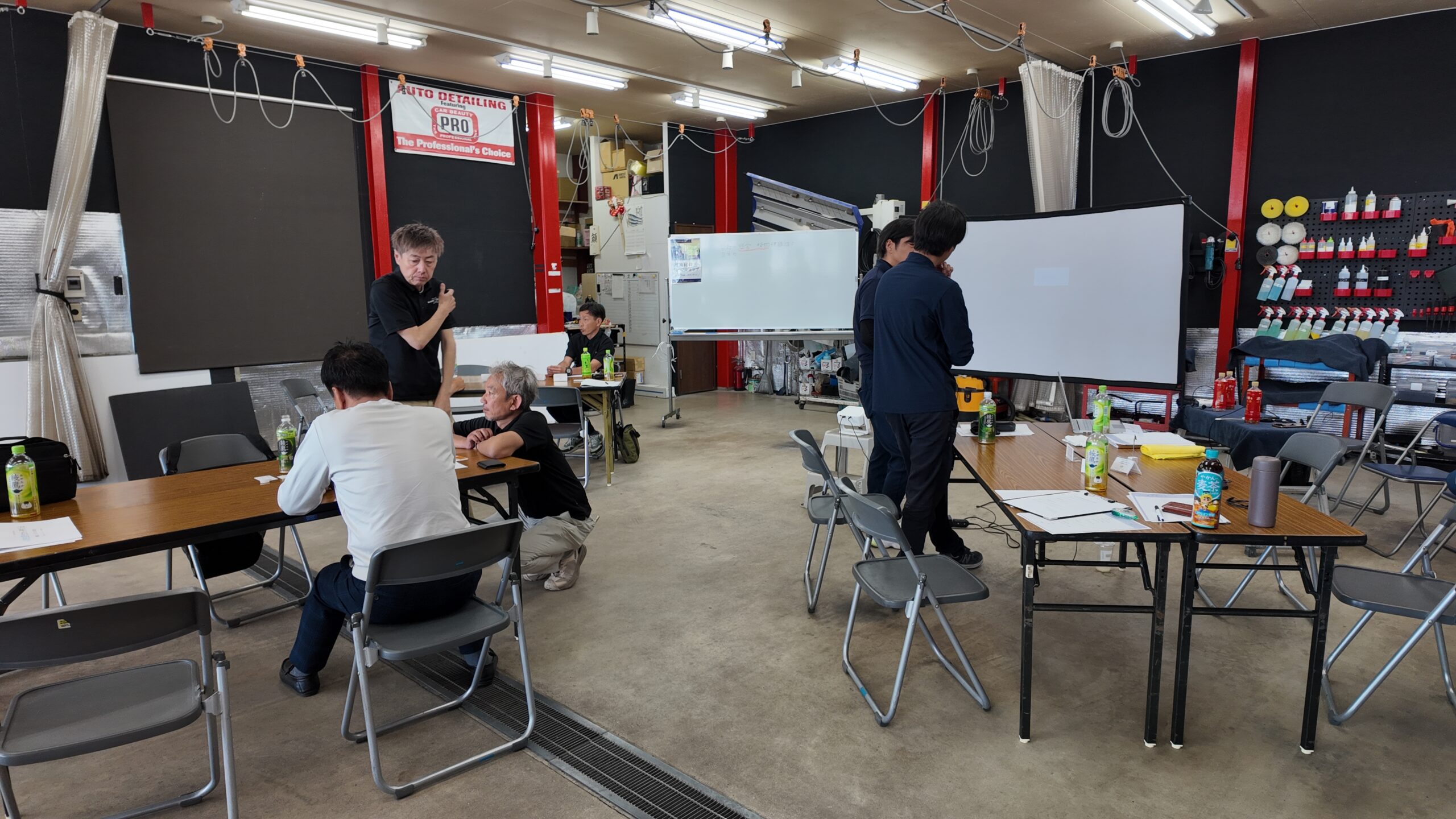 カーコーティング技術研修とワークショップの様子