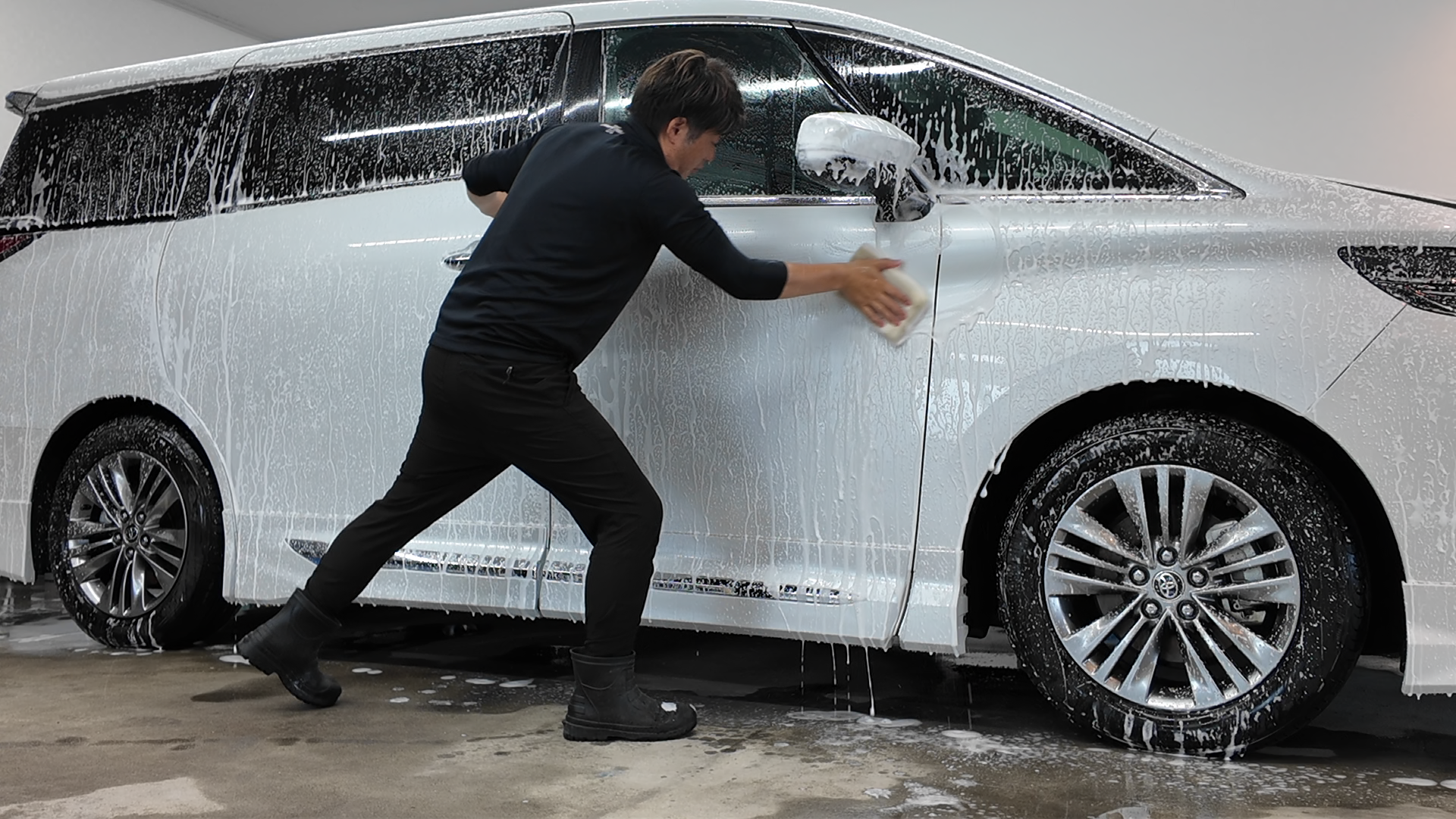 アルファード 純水手洗い洗車 木更津 君津 カーコーティング専門店