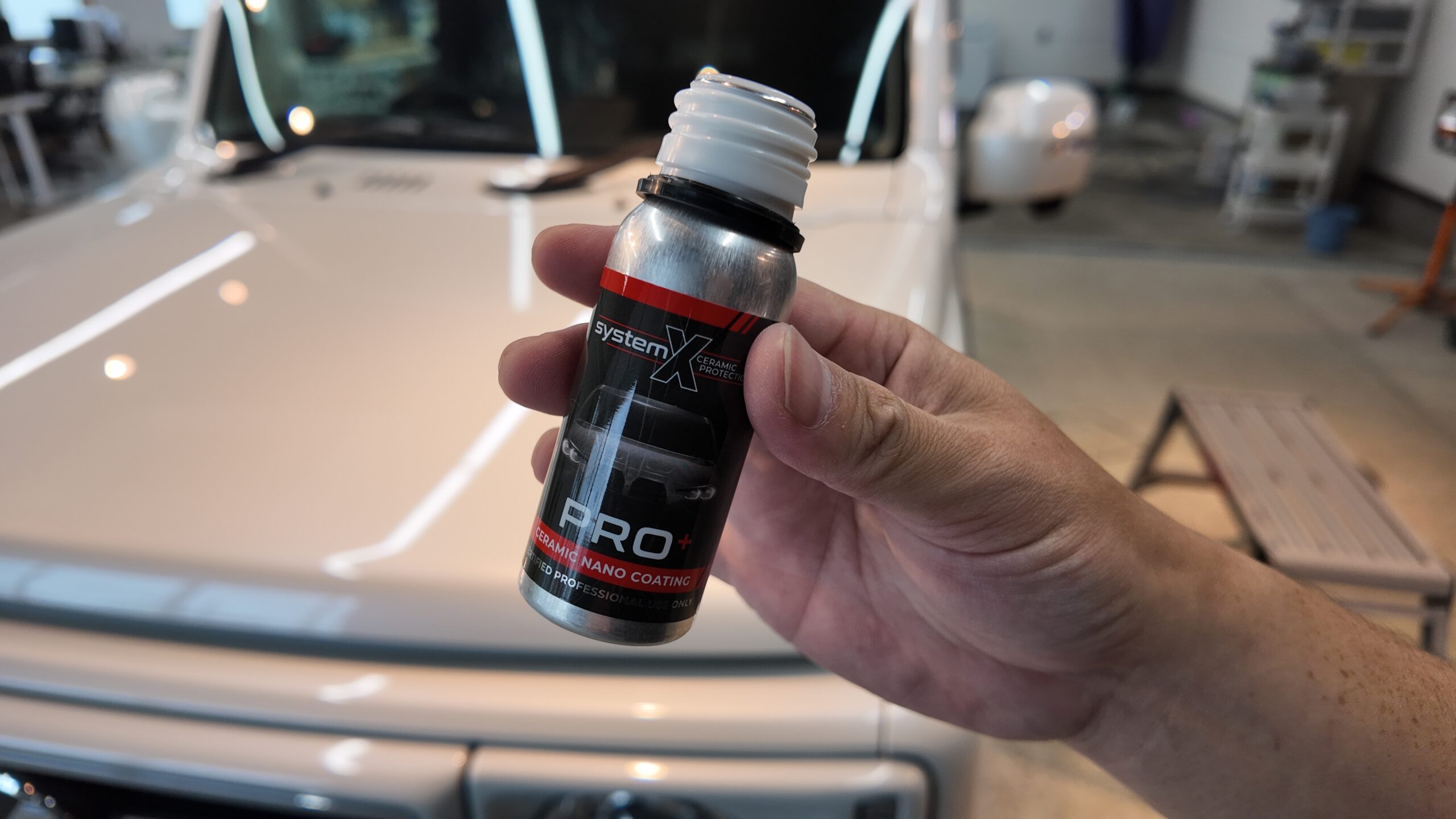 富津市からご来店のジムニーへセラミックコーティングを施工するQUESTA CAR CARE